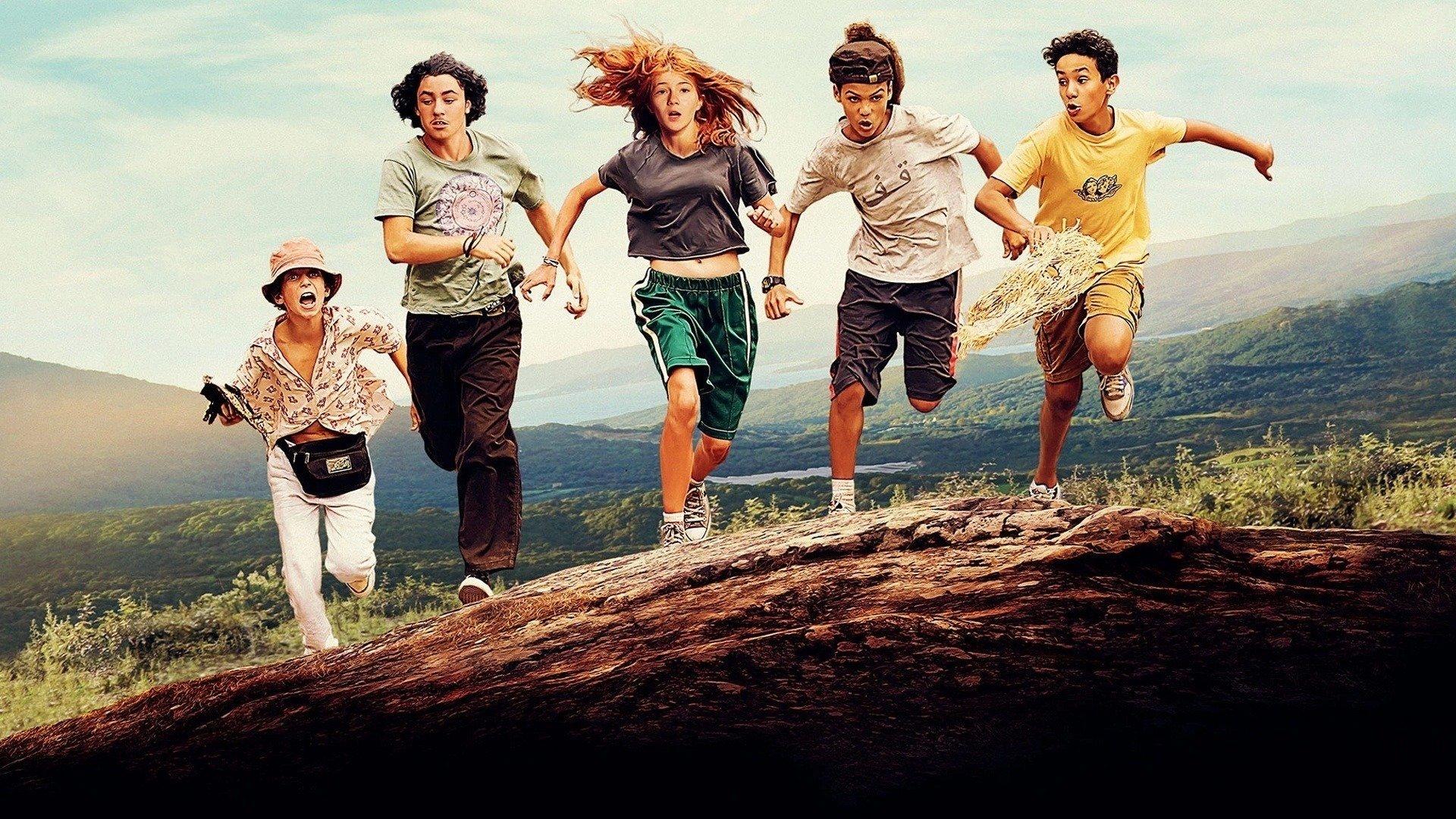 The Little Gang 2022 movie scene