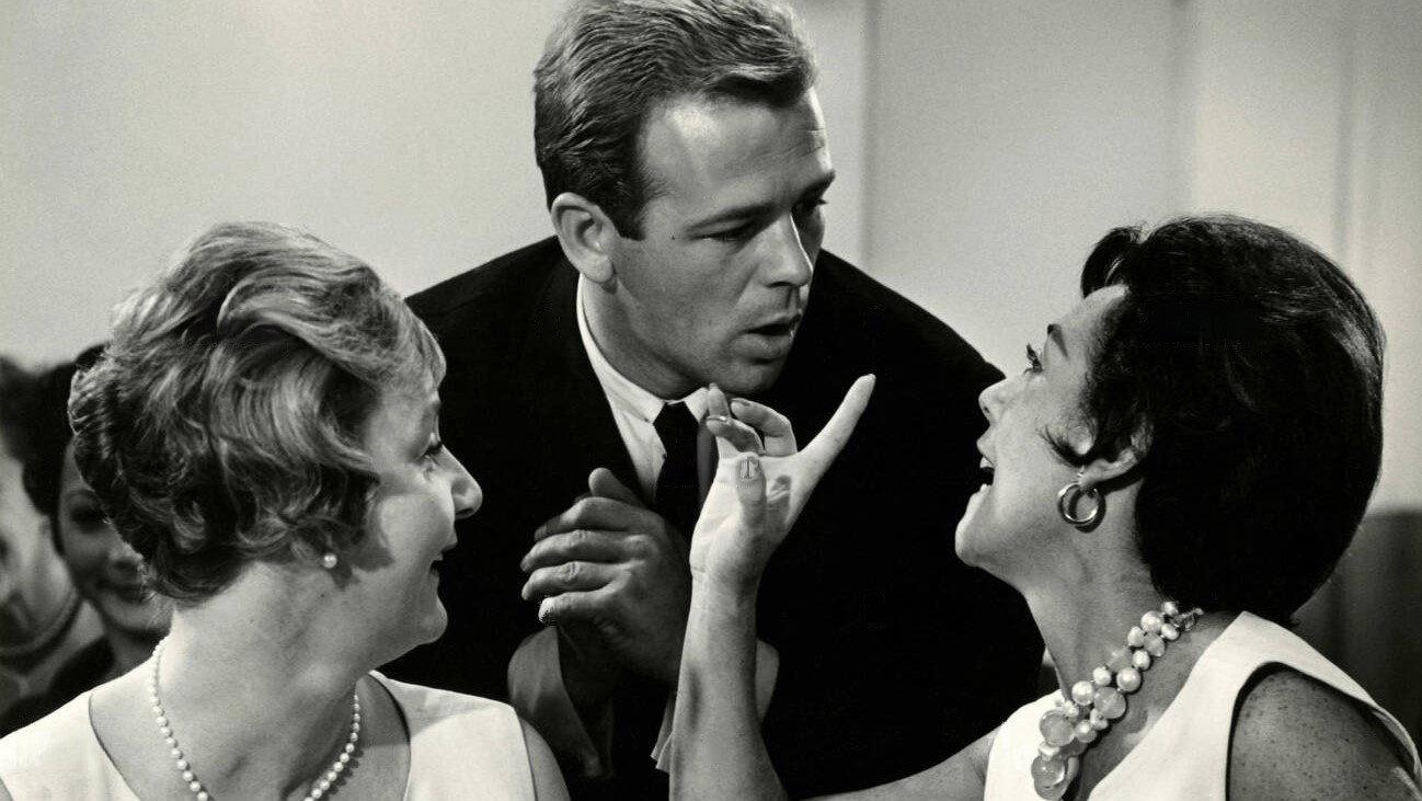 Smog 1962 movie scene