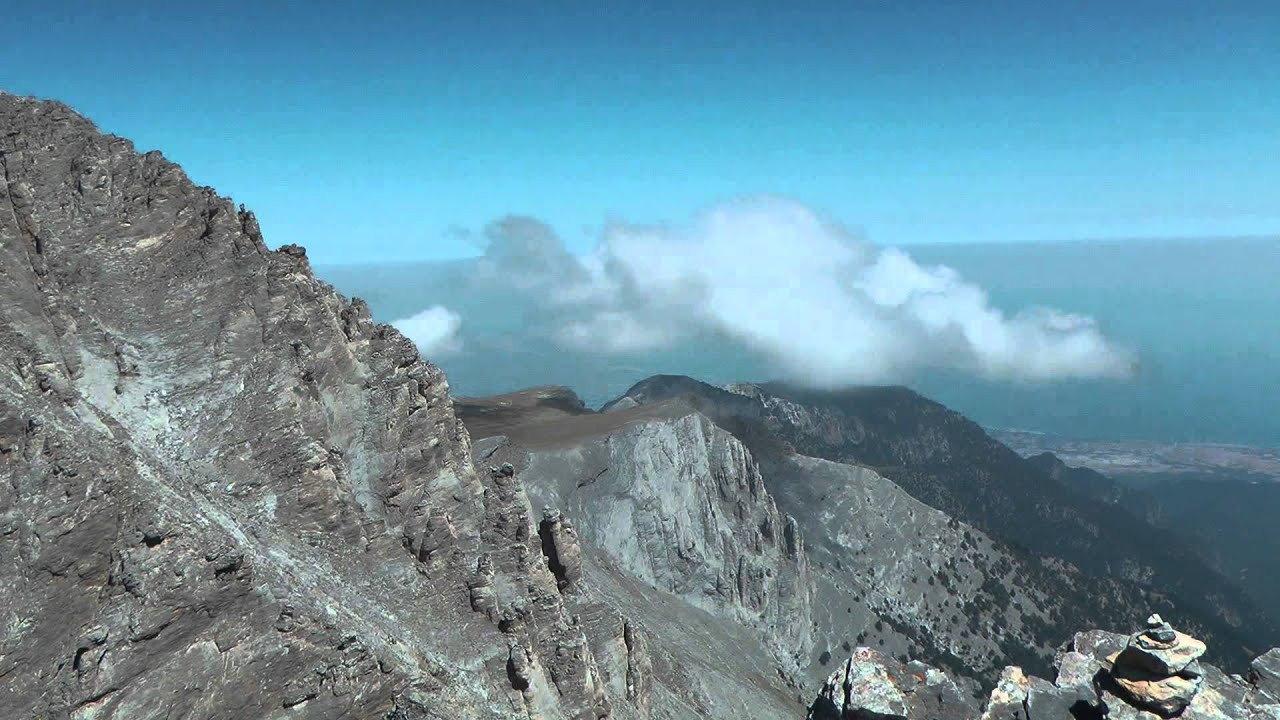 Les secrets du mont Olympe 2024 movie scene