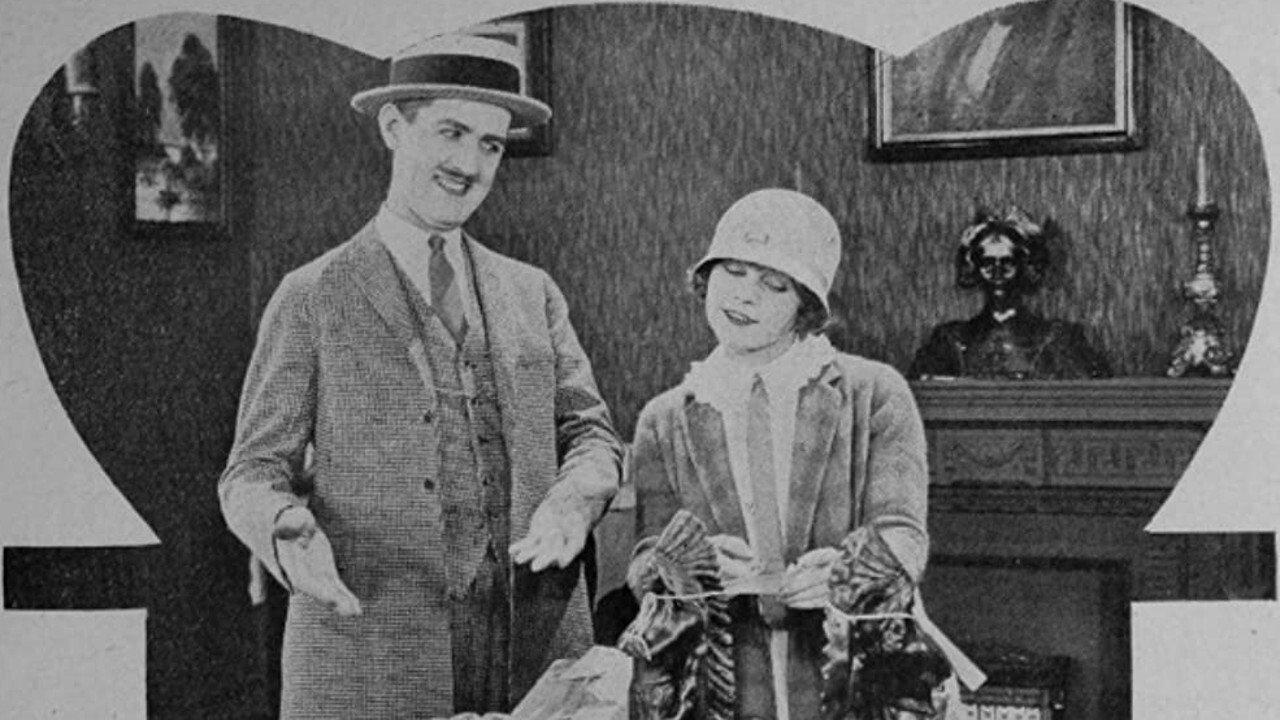 Bungalow Boobs 1924 movie scene