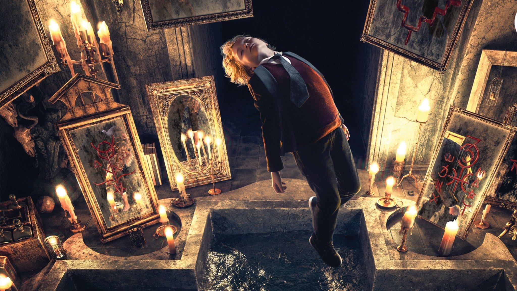 Queen of Spades: Through the Looking Glass 2019 movie scene