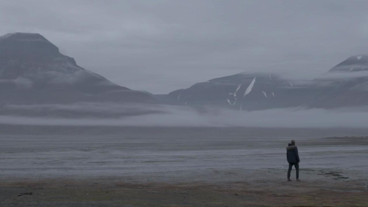 Hytte 2021 movie scene