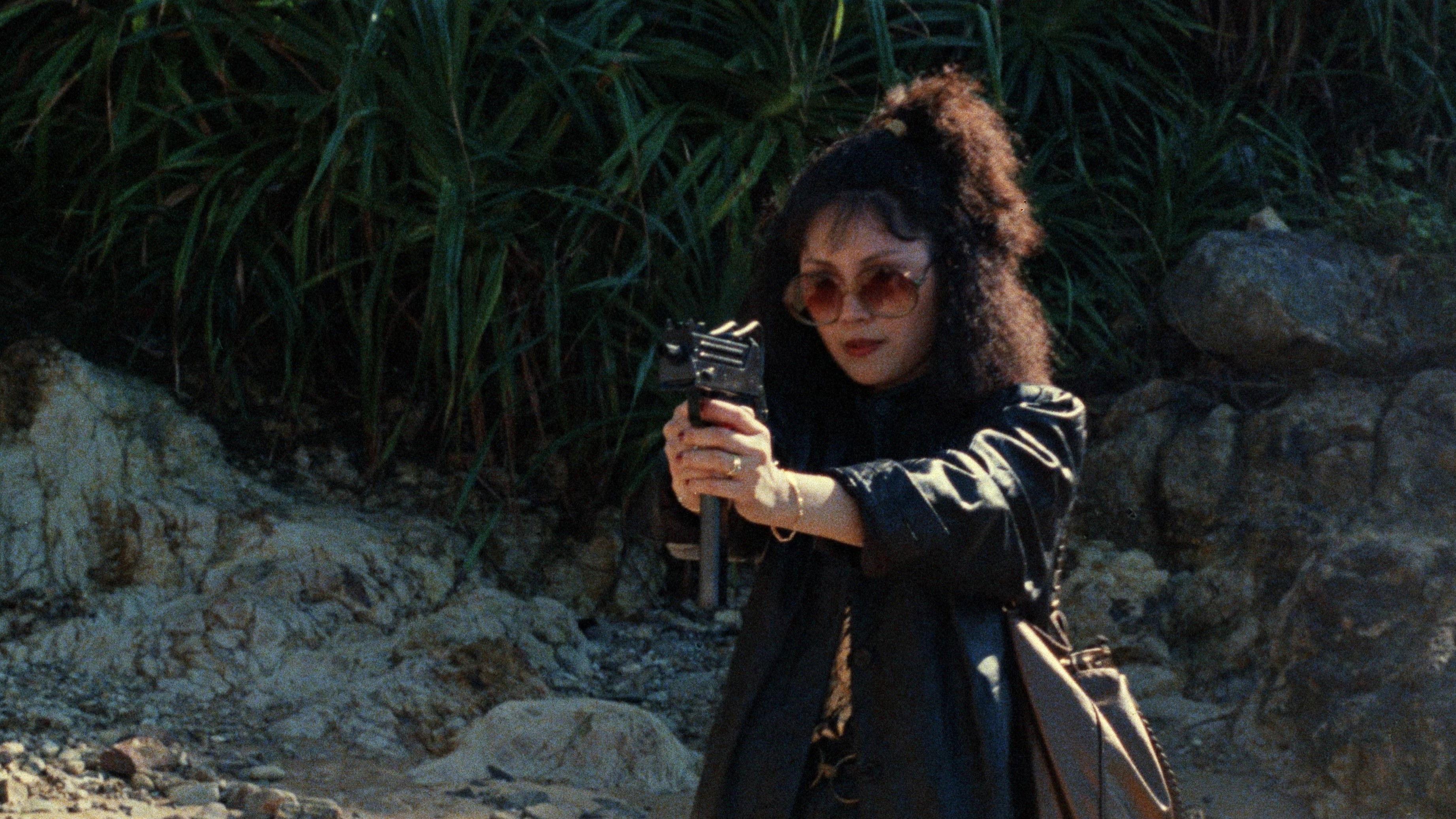 In the Claws of the CIA 1981 movie scene