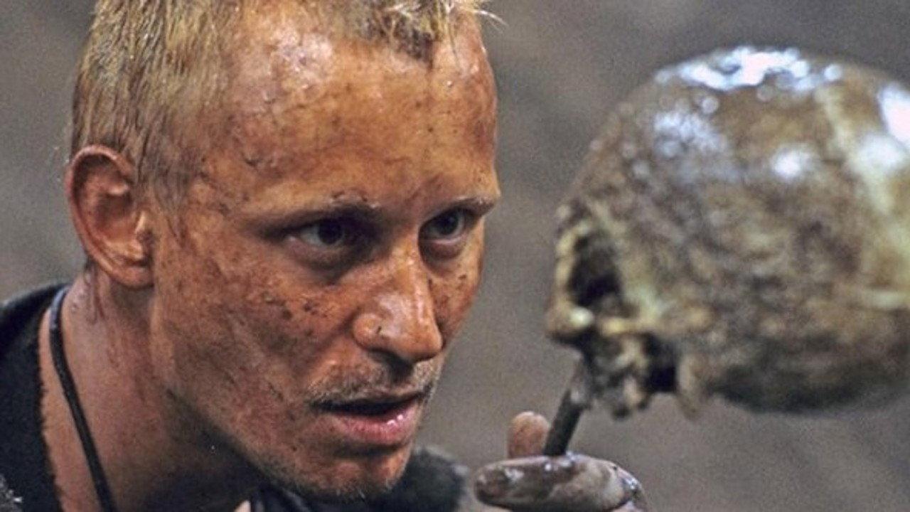 Hamlet 1985 movie scene