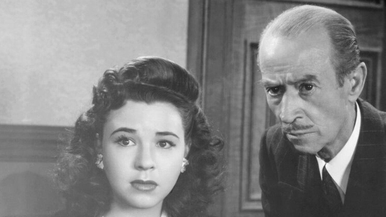 Faces in the Fog 1944 movie scene