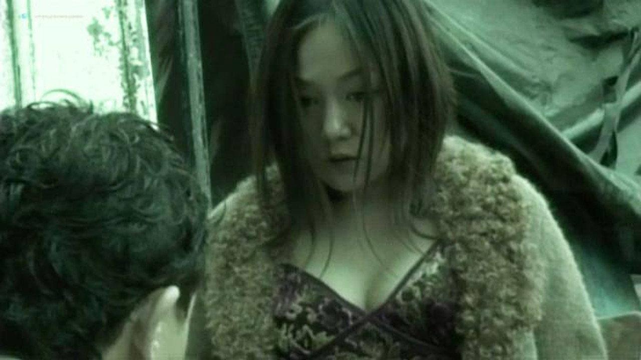 Diary of a Beloved Wife: Smoke Gets in Your Eyes 2006 movie scene