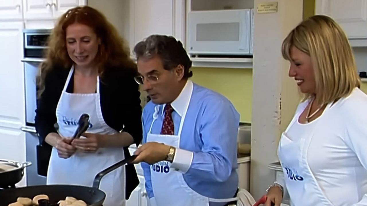 STRIP TEASE : America America 2004 movie scene