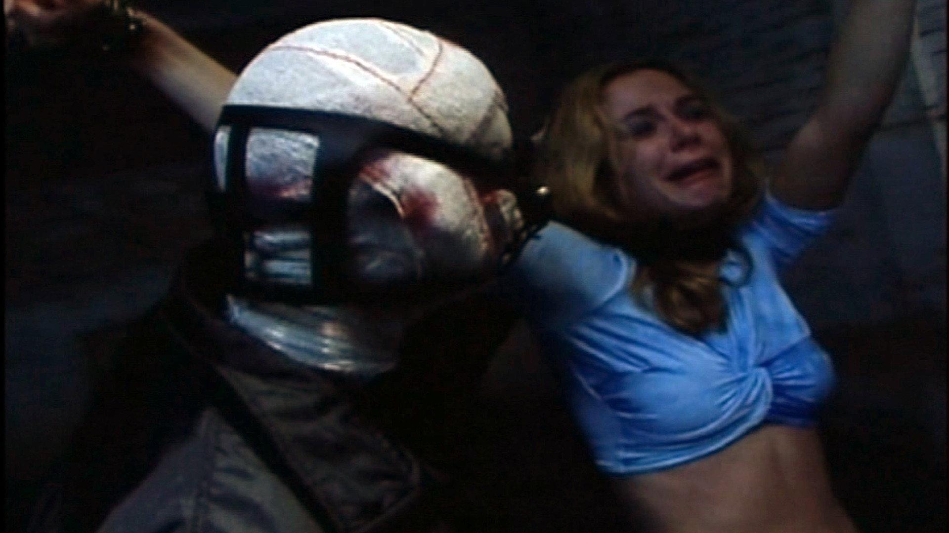 Junior 2003 movie scene