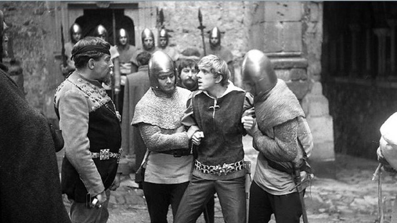 Slasti Otce vlasti 1969 movie scene