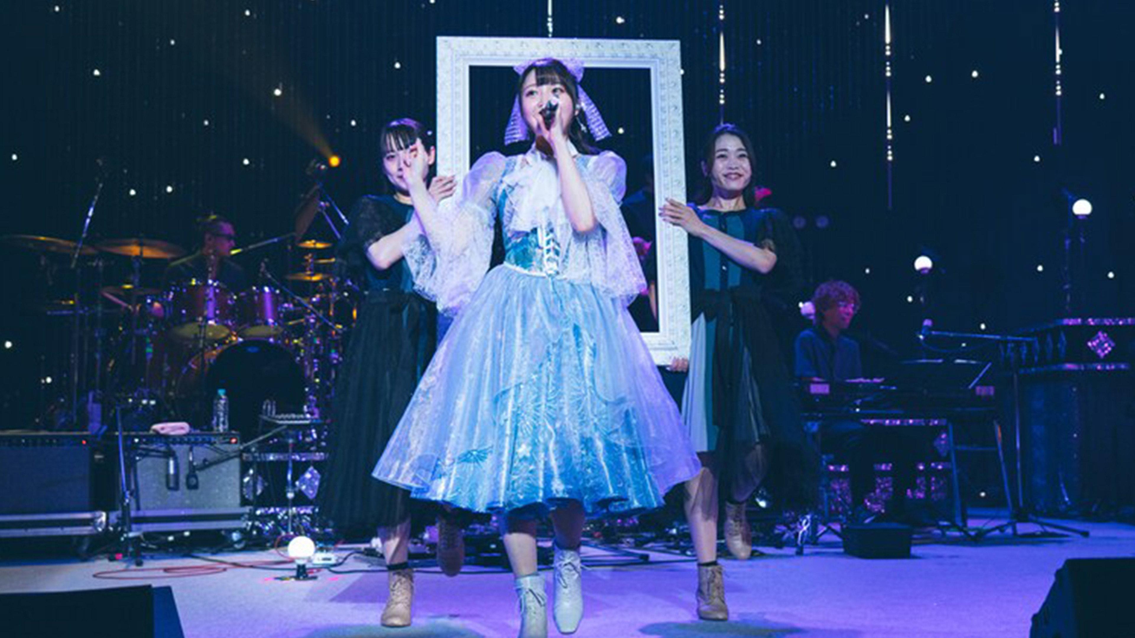 麻倉もも Live Tour 2022 “Piacere!” 2023 movie scene