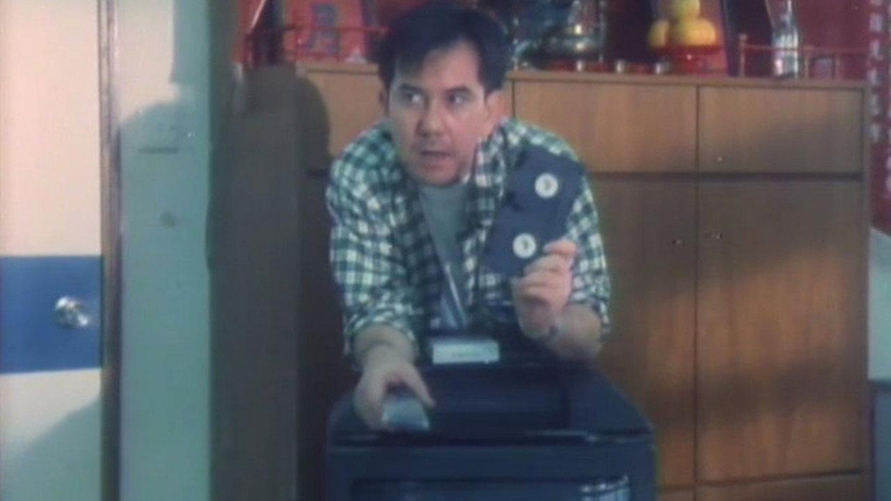 Our Neighbour Detective 1995 movie scene