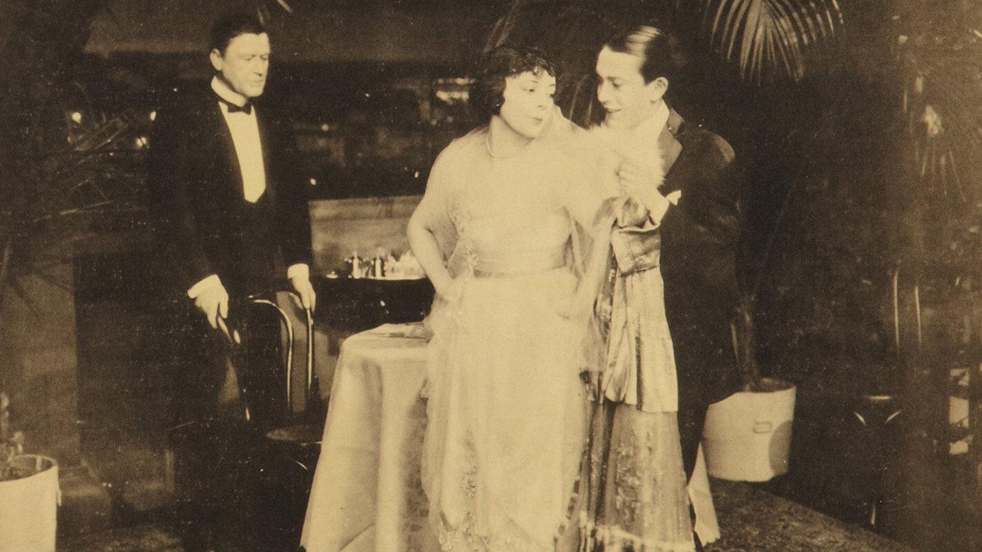 Mile-a-Minute Kendall 1918 movie scene