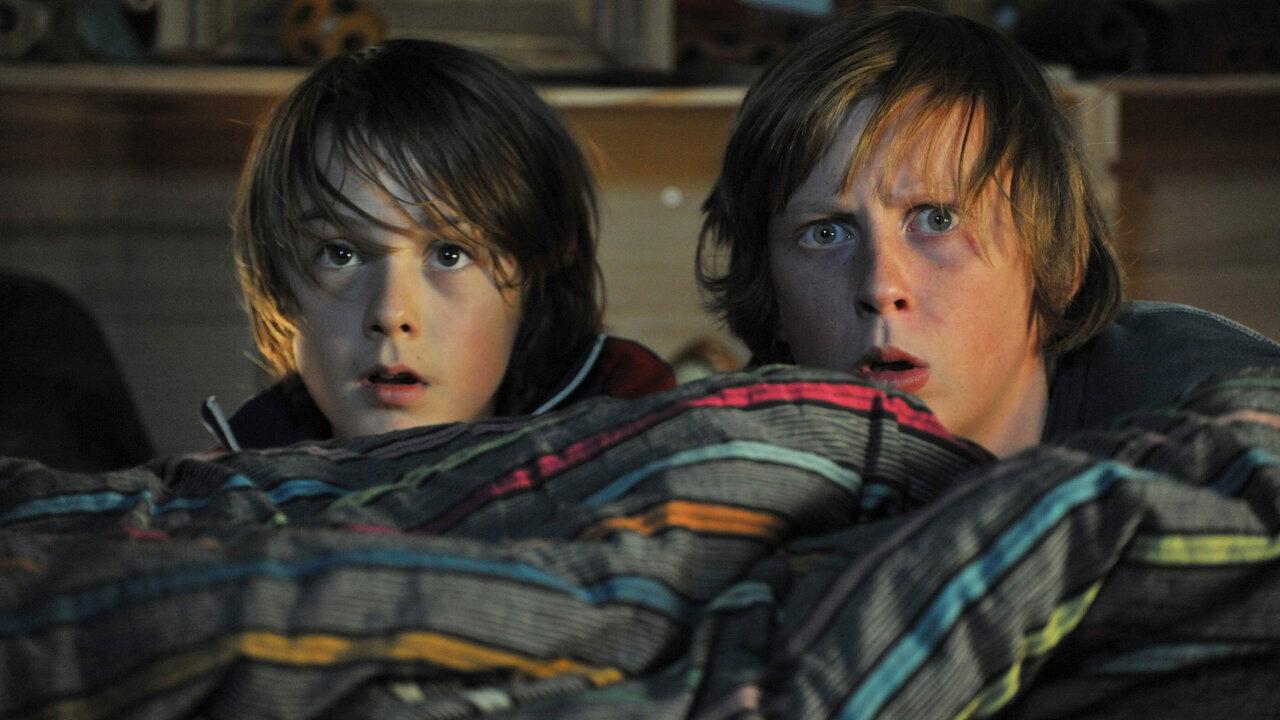 Superbror 2009 movie scene