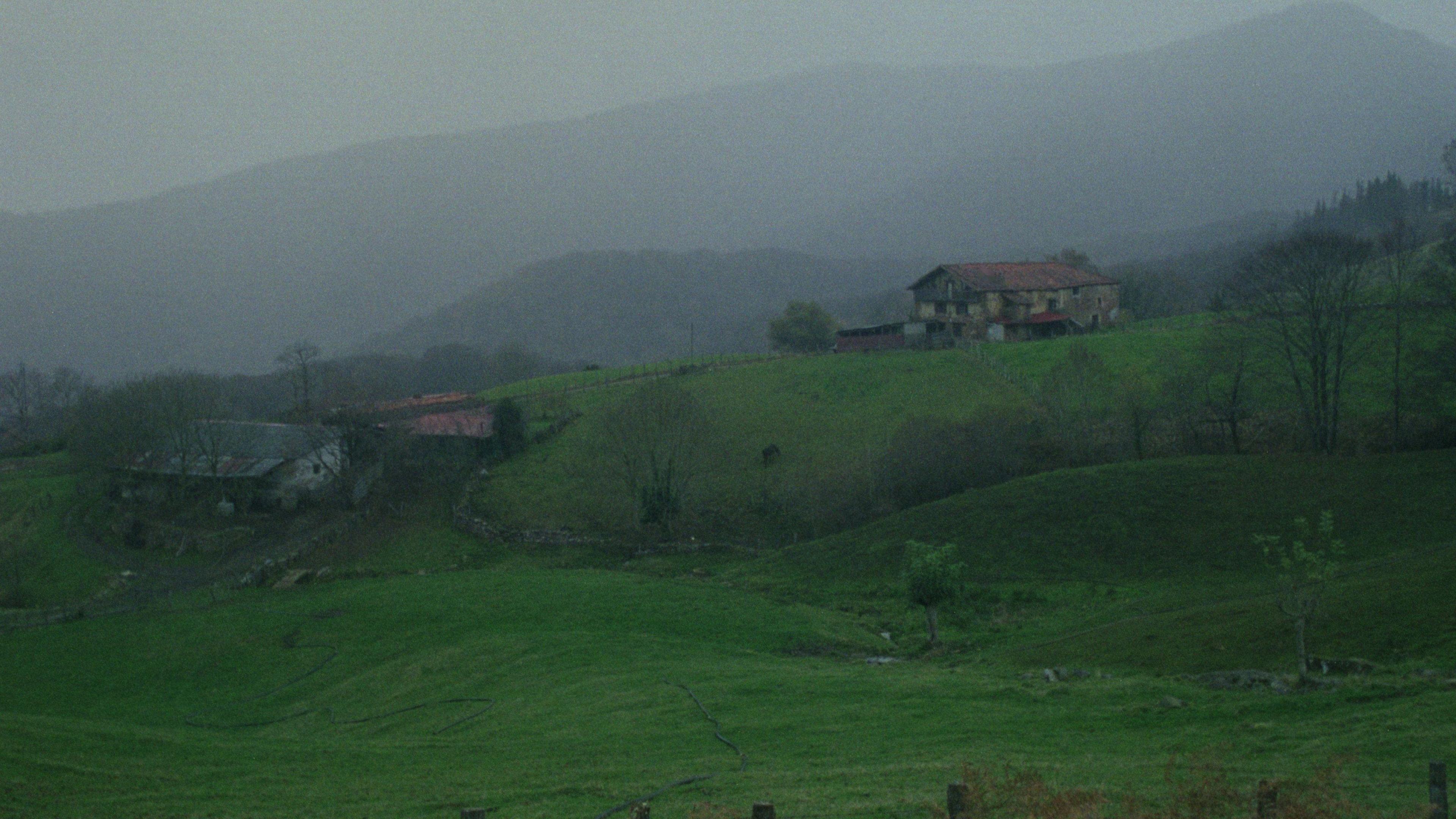 Larrua Jo 2021 movie scene