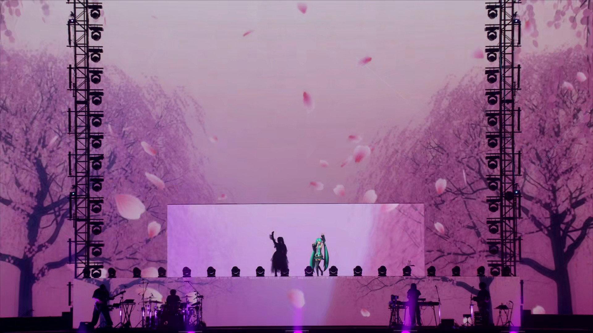 Ado: SPECIAL LIVE 「Heart」 2024 movie scene