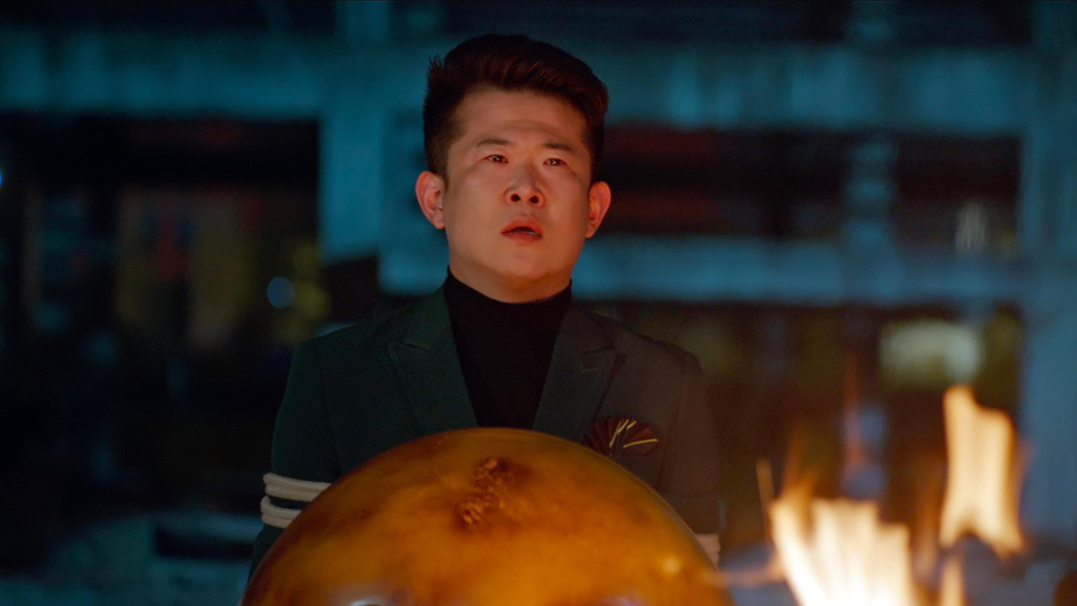 Northeast Youth's Fake Rich 2022 movie scene