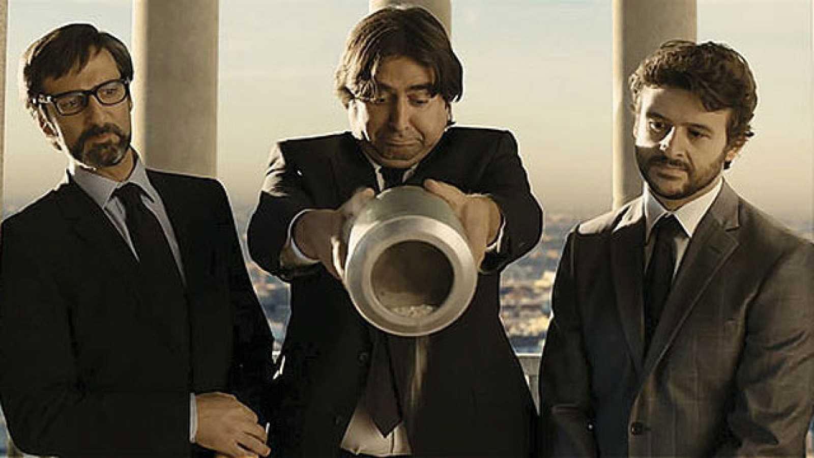 Amigos... 2011 movie scene