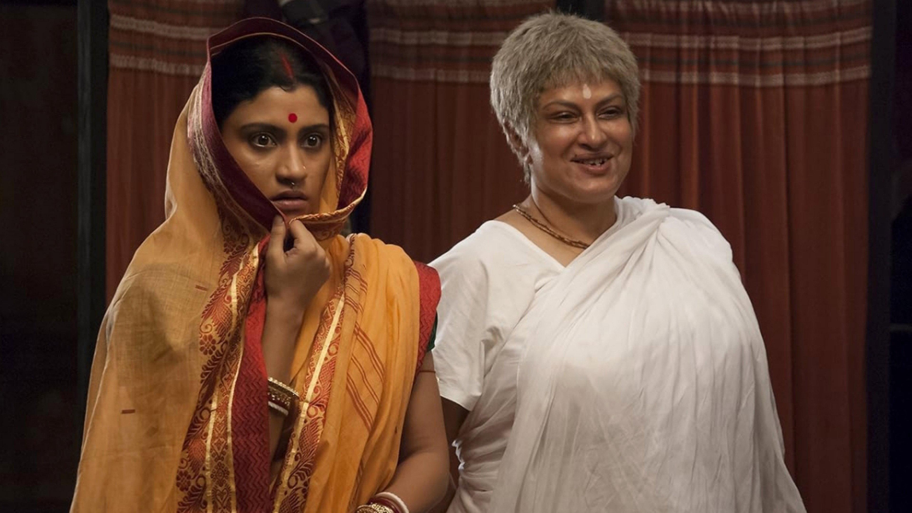 The Jewellery Box 2013 movie scene