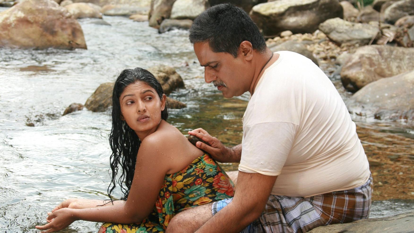 Sangili 2019 movie scene