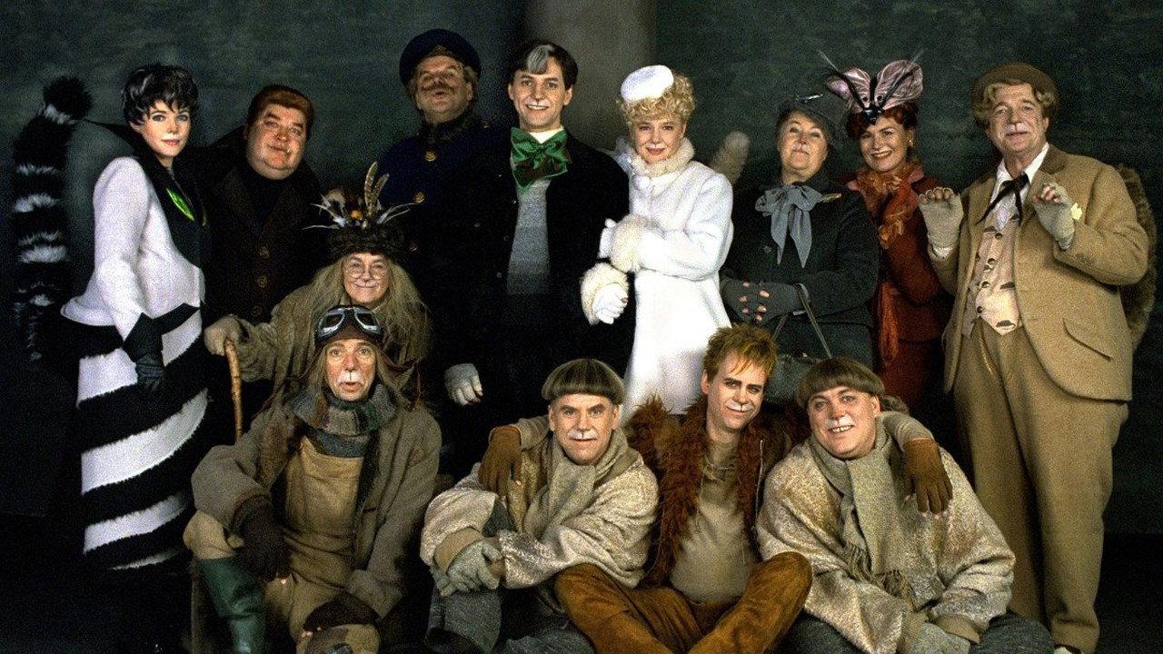 Peter-No-Tail and the Big Treasure Hunt 2000 movie scene