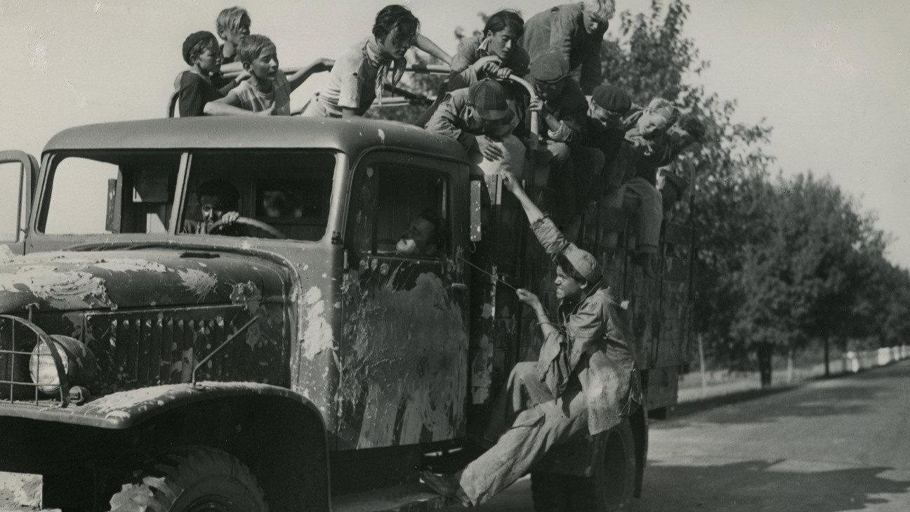 It Happened in Europe 1947 movie scene