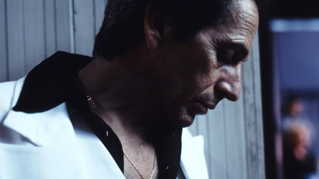 Tony Manero 2008 movie scene