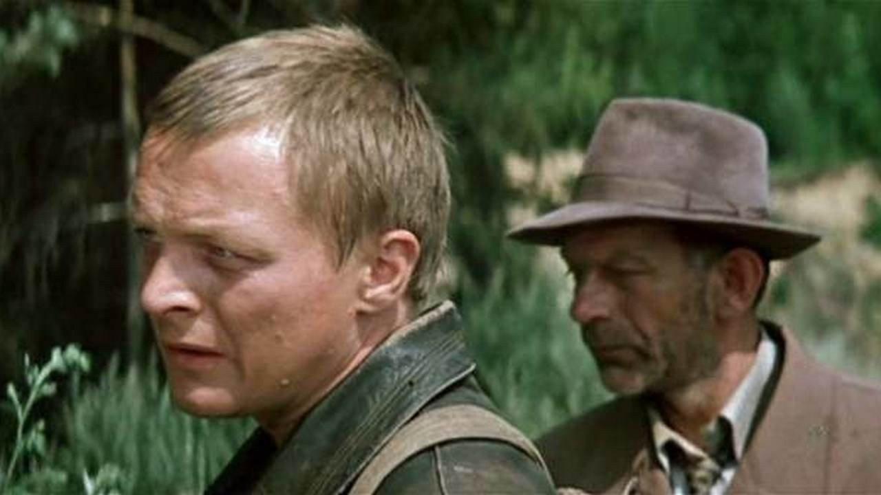Colonel Shaligin's Waiting 1982 movie scene
