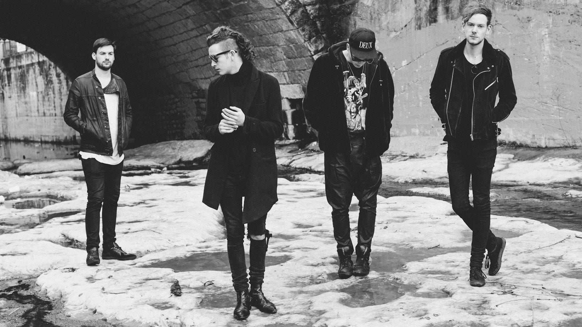 iTunes Festival: The 1975 2013 movie scene