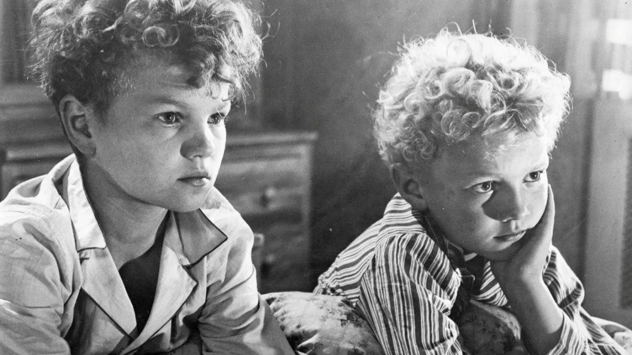 Vater braucht eine Frau 1952 movie scene