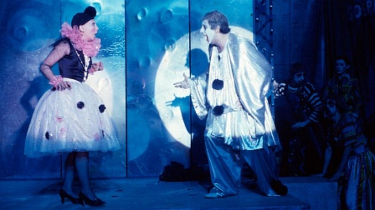 Pagliacci 1987 movie scene