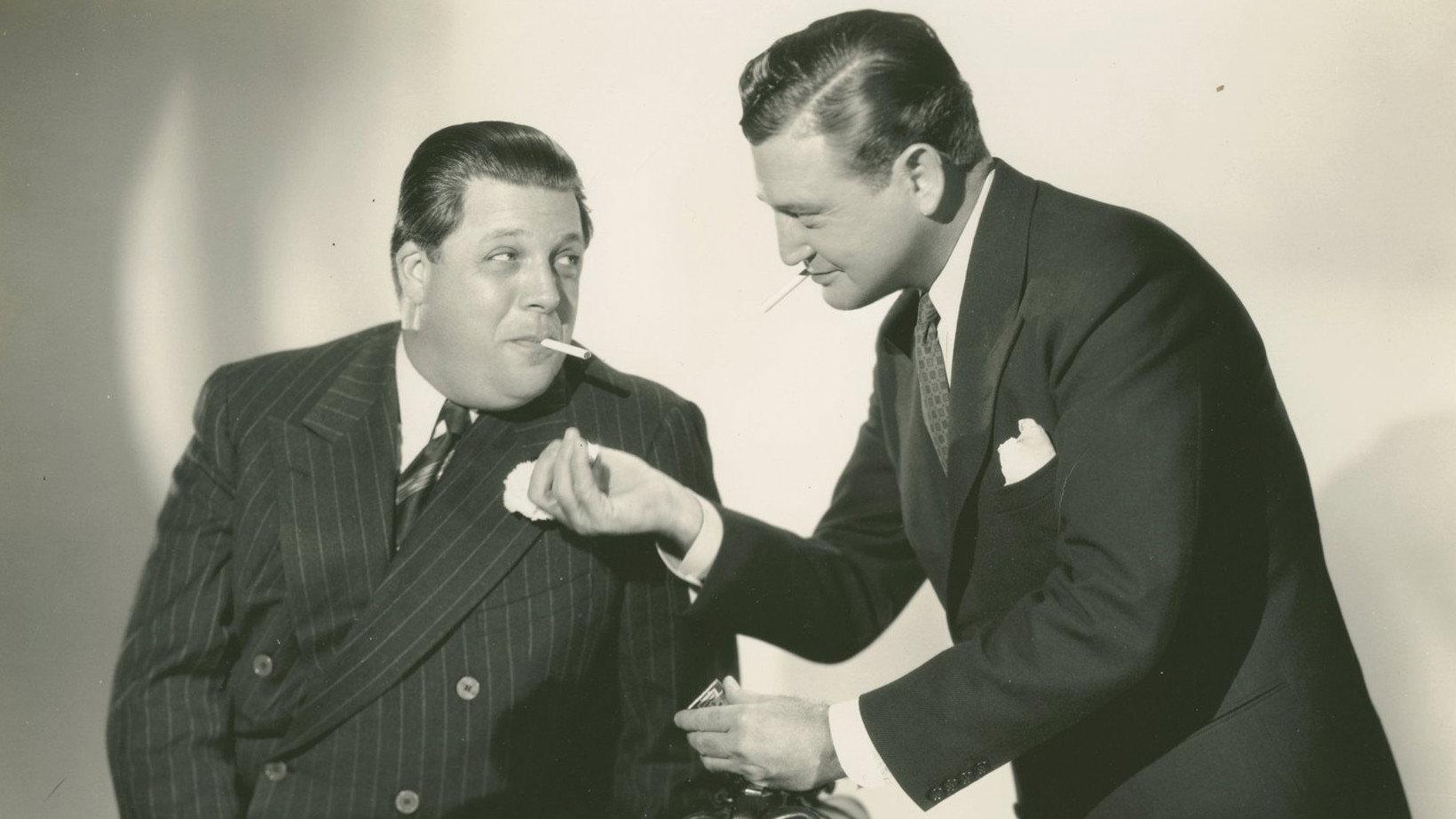 Twelve Crowded Hours 1939 movie scene