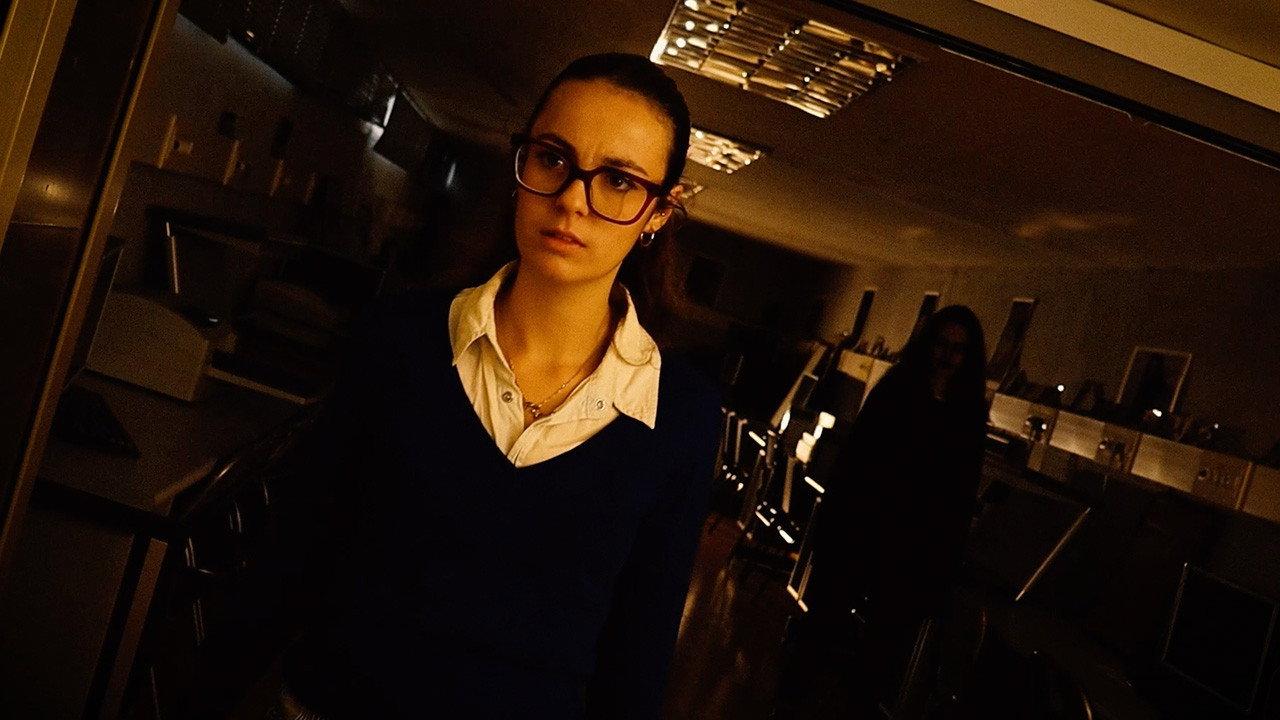 La Maestra 2023 movie scene