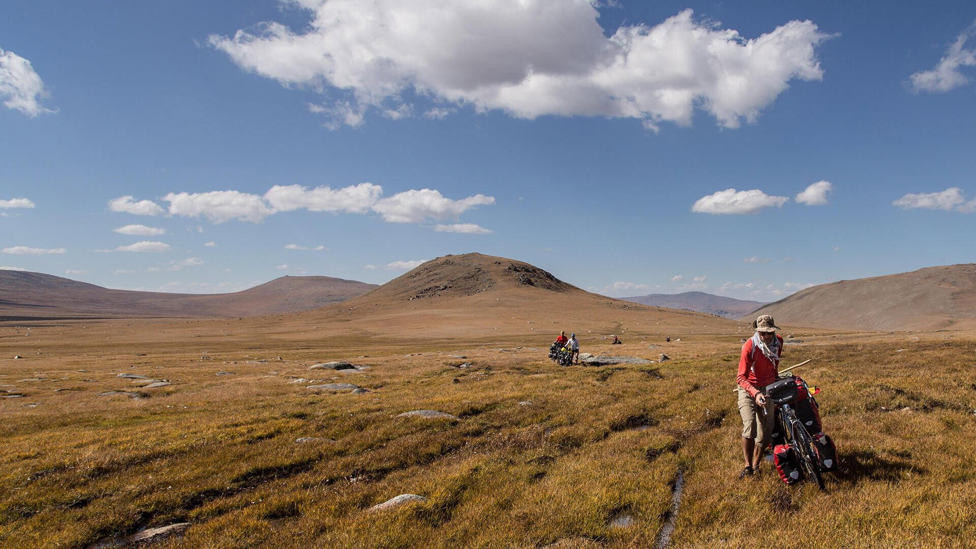 Cycling Across Mongolia 2016 movie scene