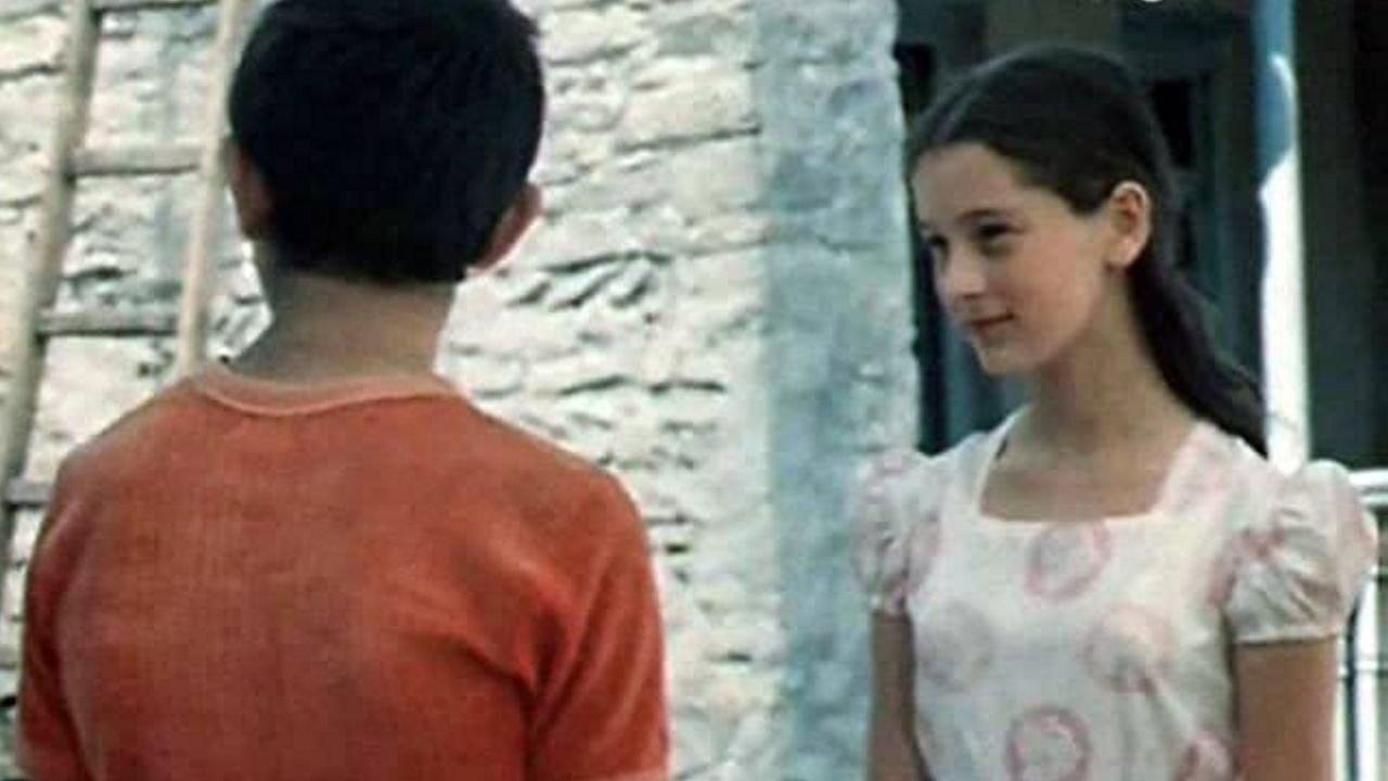 Foreign Bird 1975 movie scene