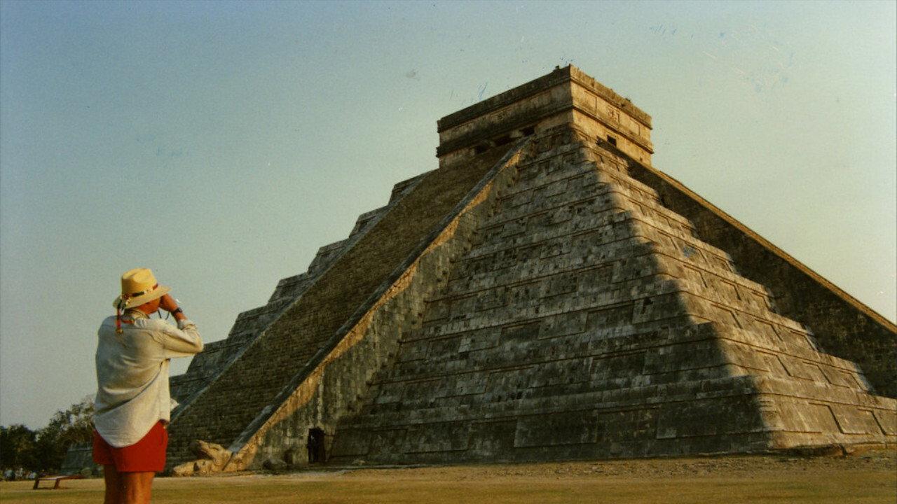 Incidents of Travel in Chichen Itza 1997 movie scene