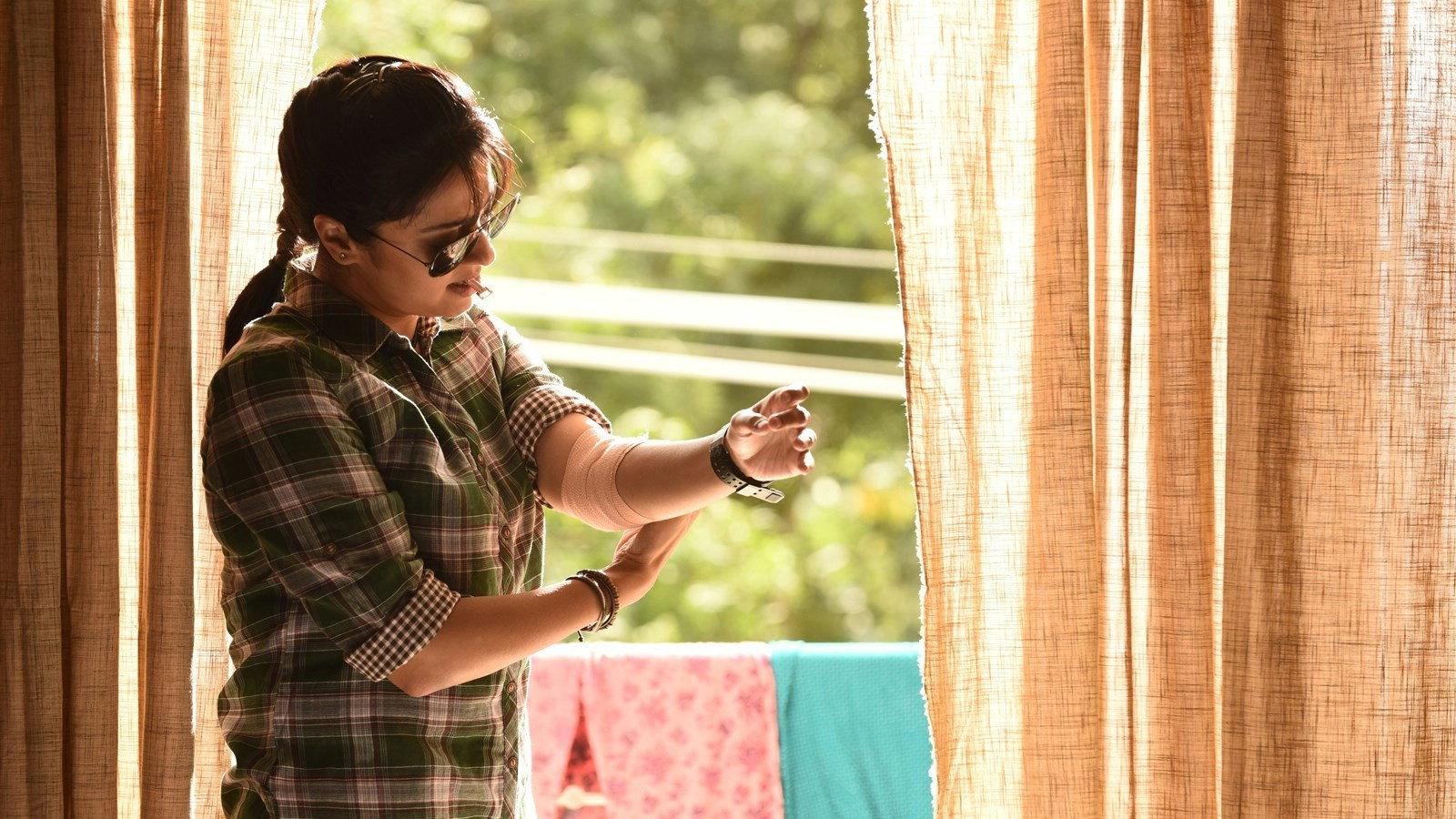 Magalir Mattum 2017 movie scene
