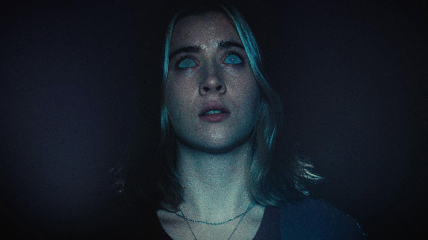 Dreamcatcher 2022 movie scene