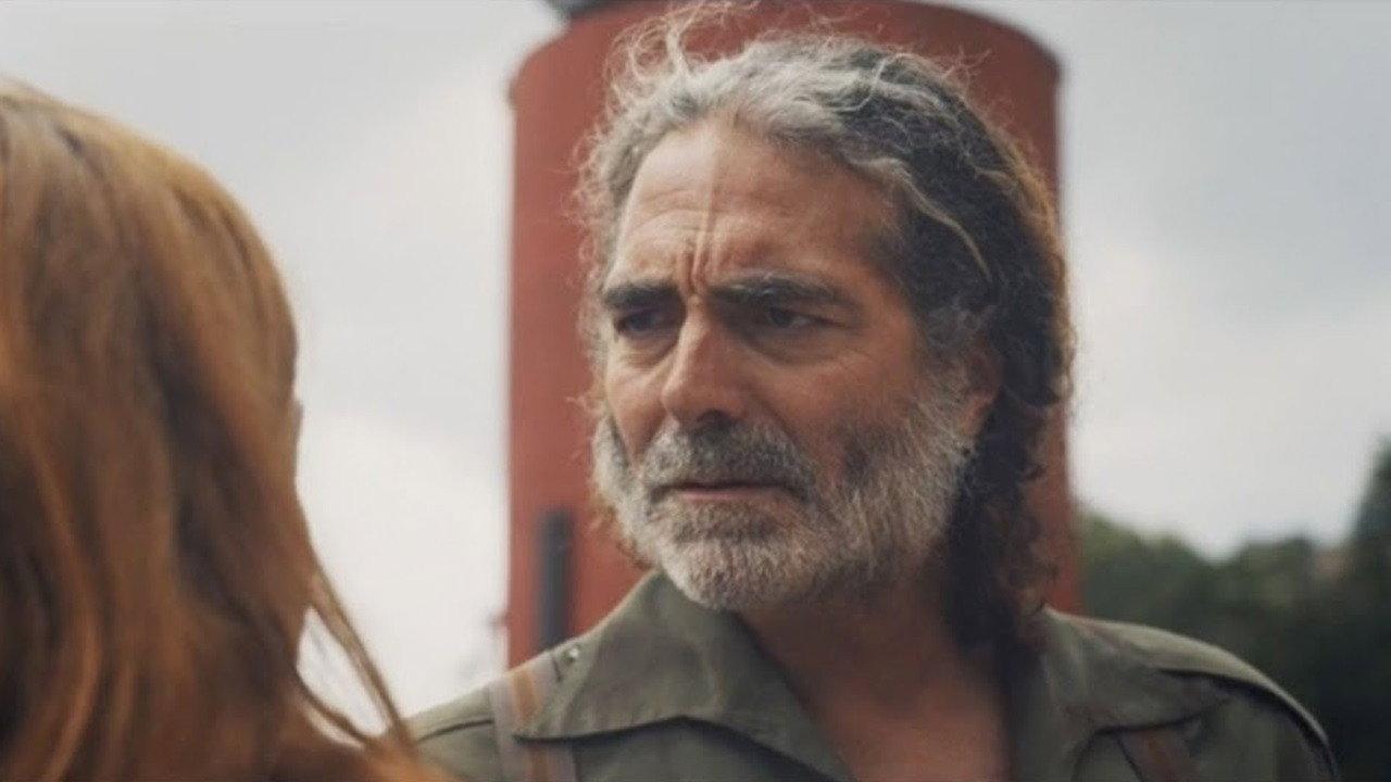 Refugios 2025 movie scene