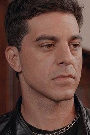 Pablo Yotich as Rodrigo in Esa semana juntos 2025