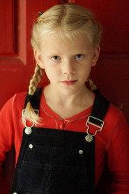 Zeva DuVall as Susie in The Jump 2024