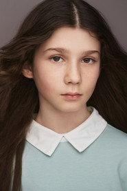 June Walker Grossman as Susanna in Janet Planet 2024