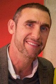 Martin Keown as Self in Fergie Vs Wenger: The Feud 2018