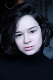 Fleur Fitoussi as Margot, daughter of Marie and Vincent in Nothing to Hide 2018