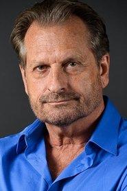 Paul Thomas Arnold as Lee Baldwin in Ghostkiller