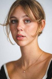 Elle Graham as Young Edie in Eenie Meanie 2025