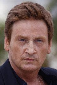 Benoît Magimel as Gérard in Incredible But True 2022