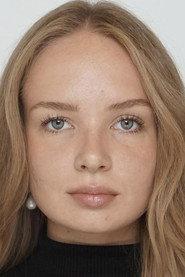 Johanna-Aurelia Rosin as The Deputy in Young Outlaws 