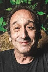 Jeremy Hotz as Jeremy in Escape from the Newsroom 2002