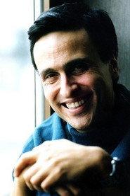 Gigi Sabani as Nino Roversi in Gli Inaffidabili 1997