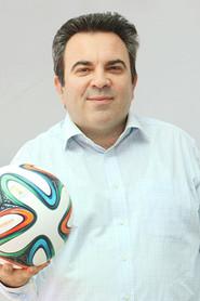 Antonis Karpetopoulos as Εκφωνητής in Play Responsibly